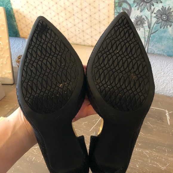 Black Heels - Picture 6 of 7